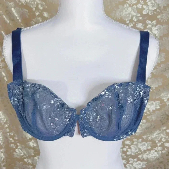 Victoria's Secret Very Sexy Unlined Balconet Bra Grey and Silver 32D - Picture 3 of 9